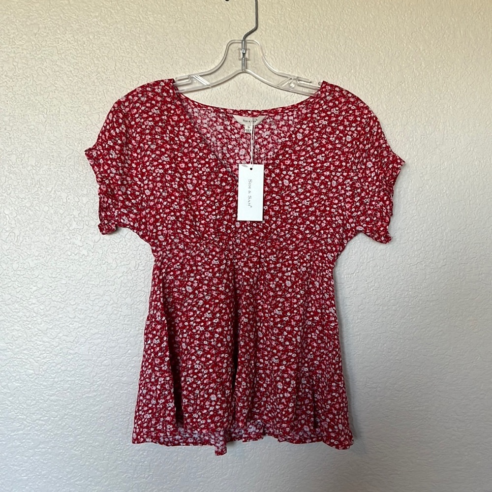 Beautiful floral red top